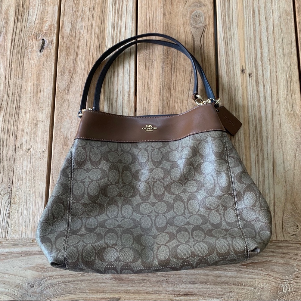 Coach Handbag in Signature Canvas